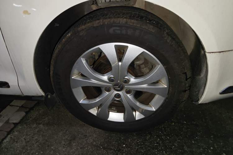 Used Citroen C5 2010 2.3L Automatic ZunYa Trim
