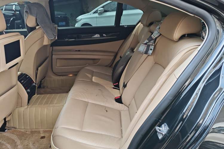 Used BMW 7 Series 2009 740Li Leading Model
