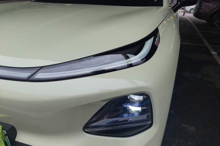 Used CHANGAN NEVO Q05 2026 Model 506 Max Left Front Headlight