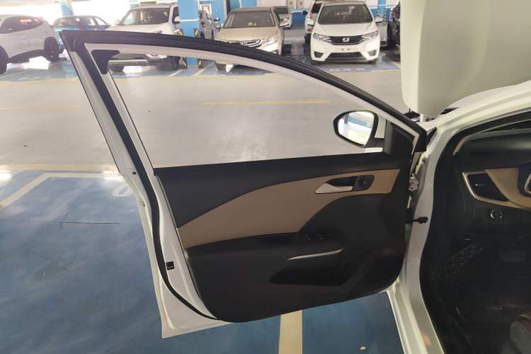 Used Chevrolet Monza 2022 320 Automatic Enjoyment Sunroof Version