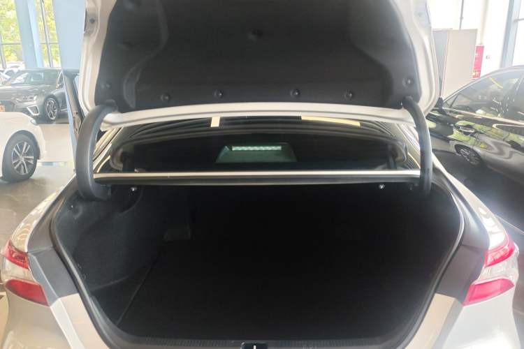 Used Toyota Camry 2023 2.0GVP Premier Edition Trunk