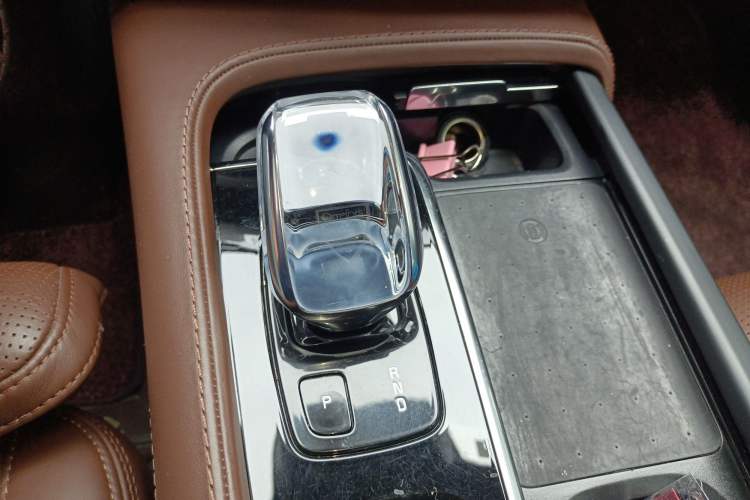 Used Volvo XC90 New Energy 2021 E-Drive Hybrid T8 Luxury Flagship 7-Seater
