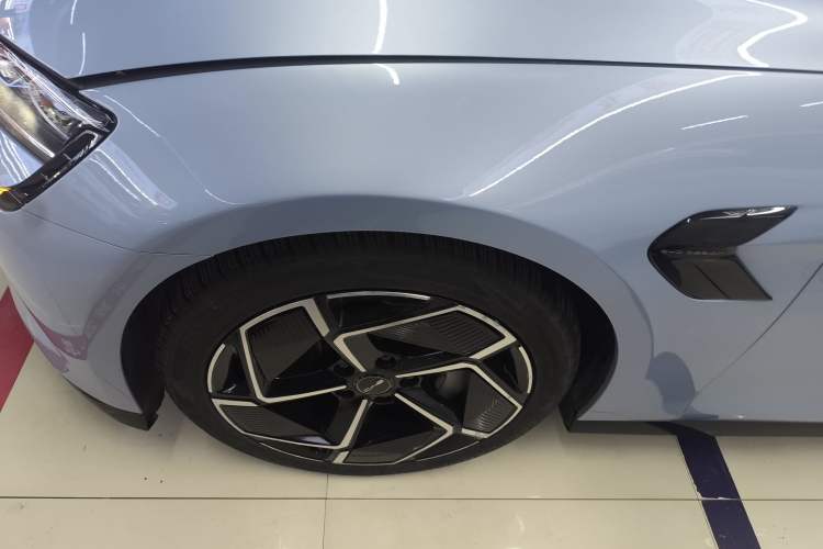 Used BYD Seal 2022 700 km Long-Range Rear-Wheel-Drive Version