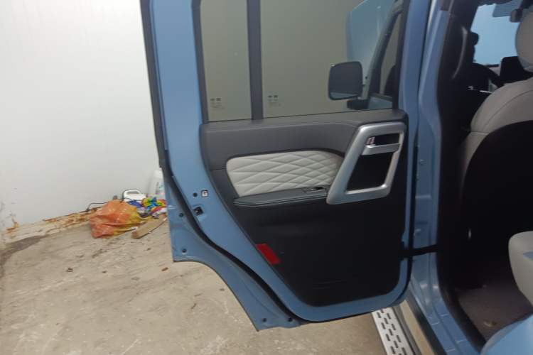 Used BAIC Off-Road BJ40 2023 2.0D Automatic Four-Wheel Drive Blade Hero Edition Adventurer Type