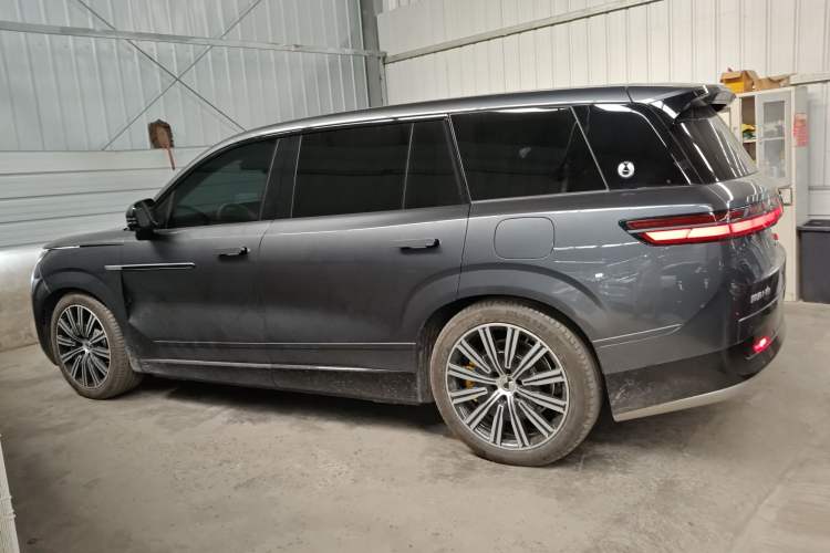 Used Denza N9 2025 Prestige Version
