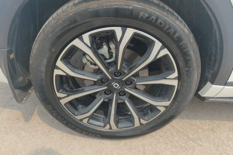 Used CHANGAN NEVO Q05 2025 Truly Delicious Version 125 Deluxe Edition Right Rear Wheel Hub
