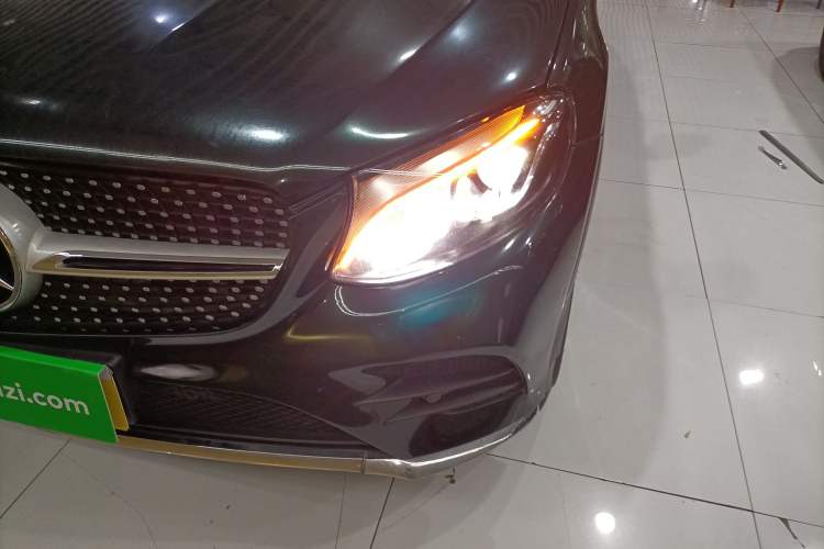 Used Mercedes-Benz GLC 2018 GLC 260 4MATIC Dynamic Edition