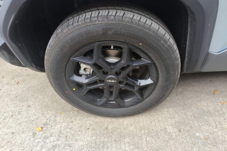 Used Formula Leopard Titanium 3 2025 501 km Range Rear-Wheel Drive Intelligent Driving Max Edition