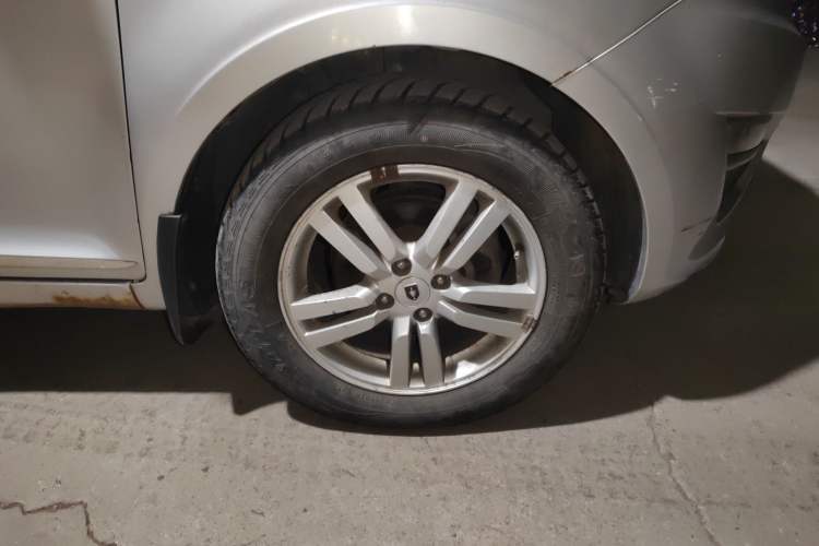 Used Jinbei Zhishang S30 2014 1.5L Manual Comfort Model
