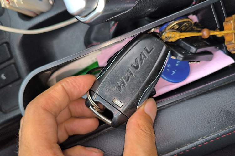 Used Haval M6 2018 Revised Version 1.5T DCT Two-Wheel Drive Elite Edition Vehicle Key