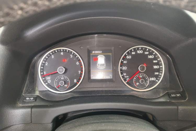 Used Volkswagen Tiguan 2016 300TSI Automatic Two-Wheel Drive Luxury Edition Instrument Cluster