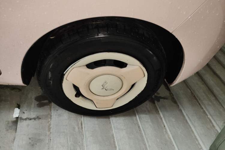 Used Wuling Hongguang MINIEV 2022 Macaron Fashion Model Lithium Iron Phosphate