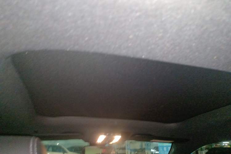 Used Mercedes-Benz A-Class 2022 Revised Version A 200 L Sport Sedan Fashionable Style Headliner