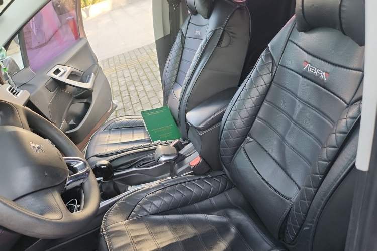 Used Peugeot 2008 2014 1.6L Manual Trend Edition