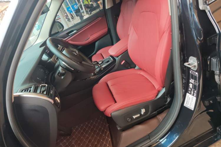 Used BMW X3 2022 Second Facelift xDrive30i Leading Edition M Night Sky Package