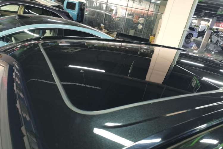 Used Lynk & Co 08 EM-P 2025 120km Long-Range Pro
