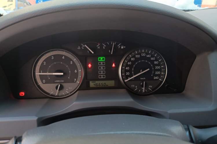 Used Toyota Land Cruiser 2019 4.0L Iron Wheels Refrigerator with Electric Base Basic Version—Middle East
