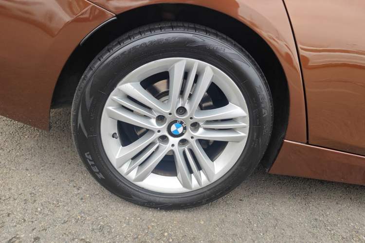 Used BMW 3 Series 2016 320Li Fashion Model

