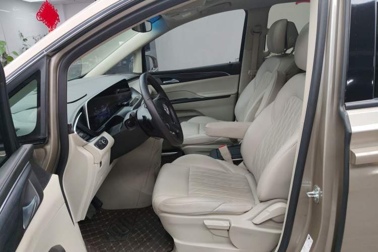 Used Buick GL8 2023 ES Lu Zun Comfort Model