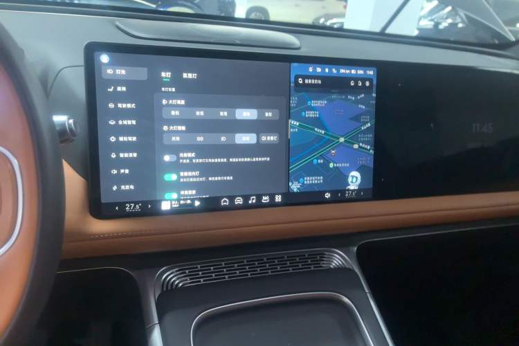 Used XPeng G9 2025 625 Long-Range Max Audio And AC Panel