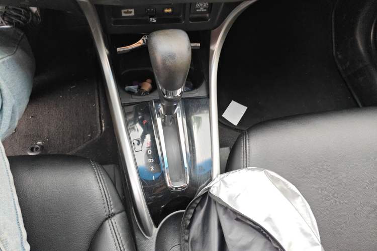 Used Honda Crider 2013 1.8L automatic luxury edition