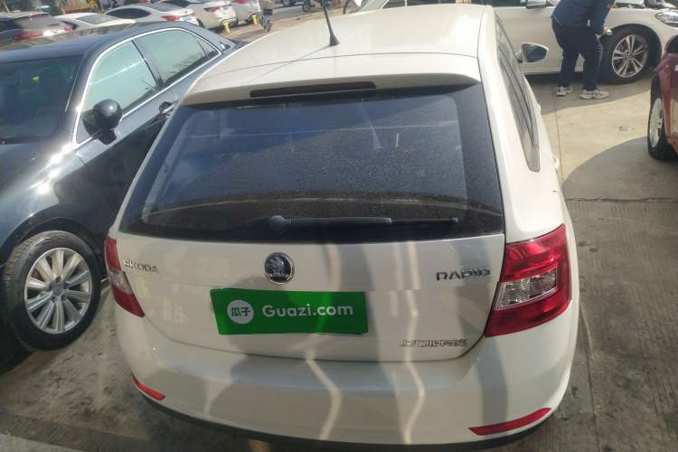 Used Skoda Rapid Spaceback 2016 Revised Version 1.4L Manual Front-Drive Edition