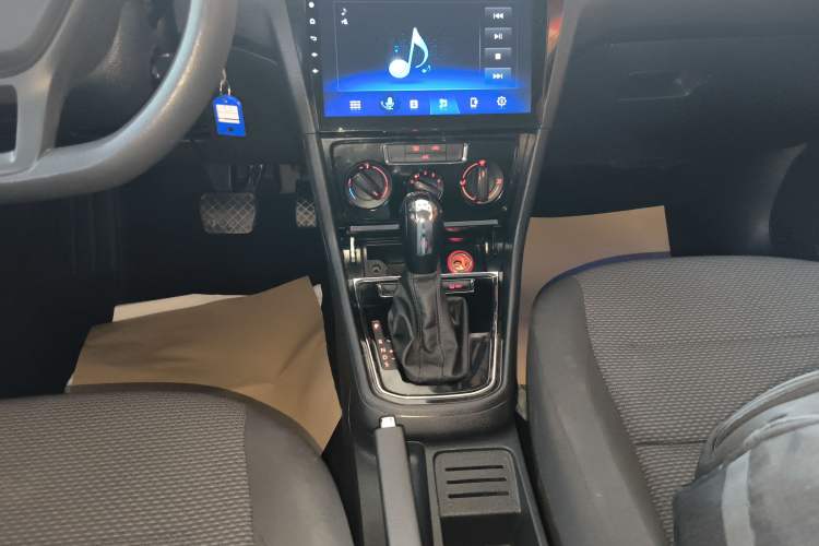 Used Volkswagen Bora 2019 Facelift Bora·Legend 1.5L Automatic Fashion Edition China VI Standard
