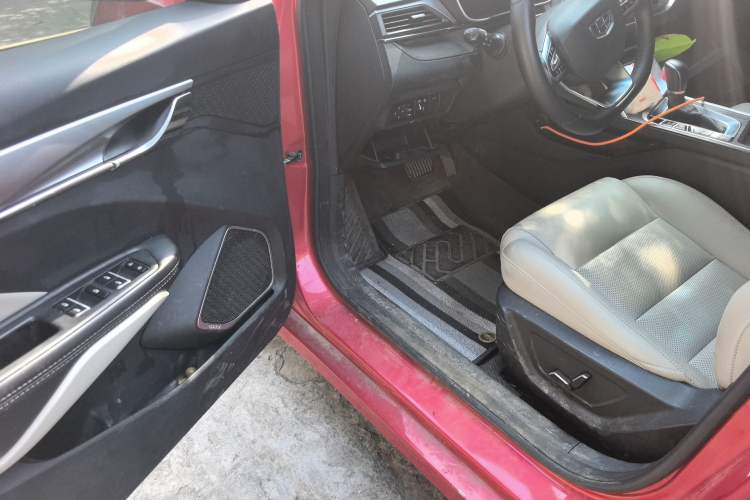 Used Geely Auto Binray 2018 14T CVT Binyi Edition