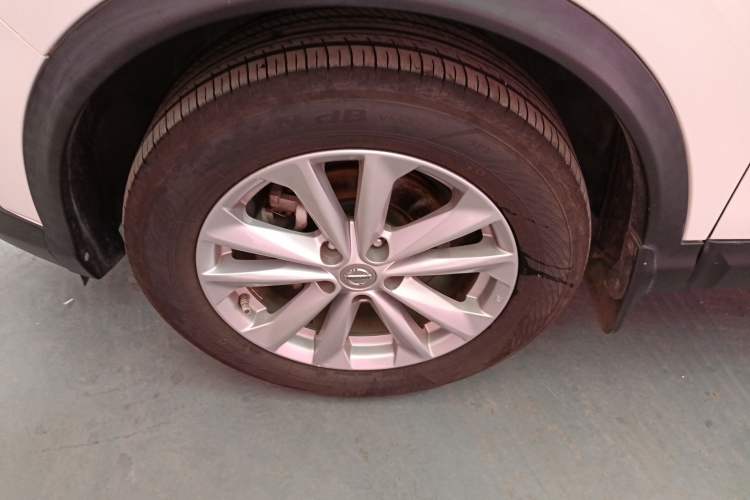 Used Nissan Qashqai 2016 2.0L CVT Elite Edition Exterior 4