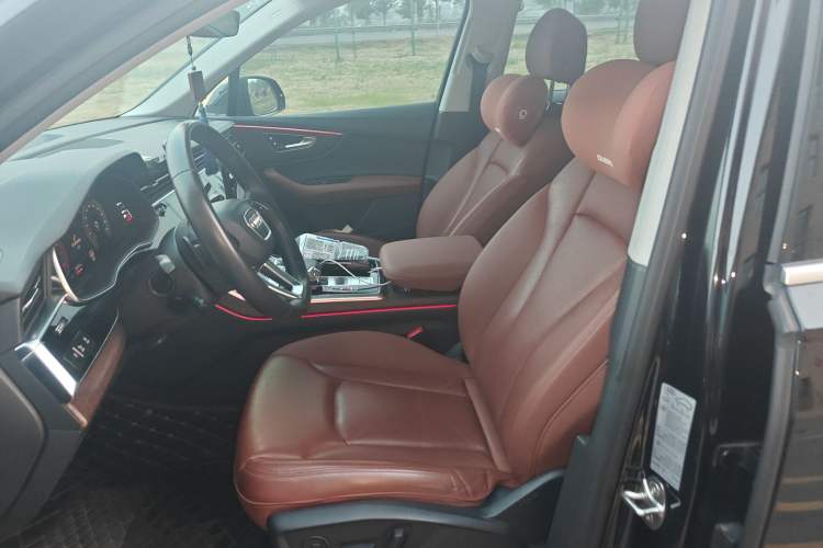 Used Audi Q7 2021 55 TFSI quattro S line Sport model
