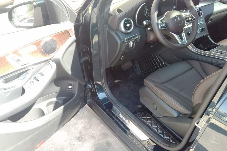 Used Mercedes-Benz GLC 2021 GLC 260 L 4MATIC Luxury Model Driver Seat