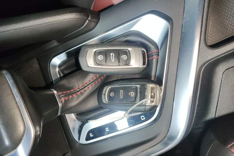 Used Geely Auto Vision X3 2021 PRO 1.5L CVT Deluxe Model
