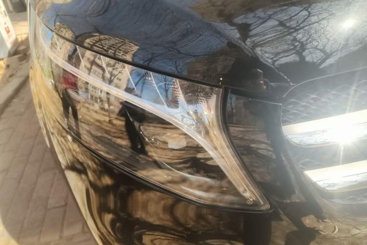 Used Mercedes-Benz V-Class 2022 V 260 Avantgarde Edition