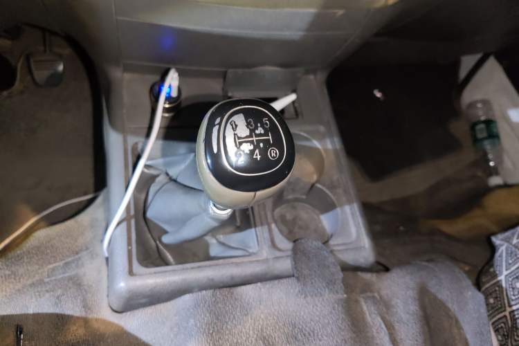 Used Jinbei Hiace 2014 2.0L 5th Generation Kuaiyunwang Business Version 4G21B