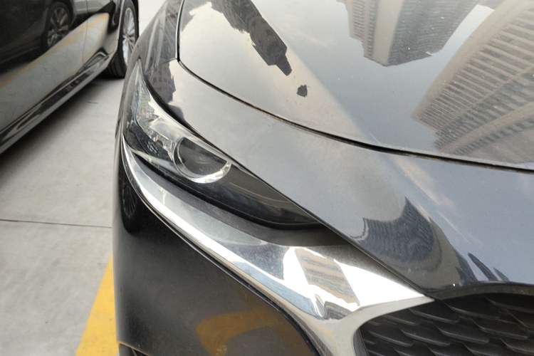 Used Mazda 3 Axela 2020 2.0L Automatic Zhiya Edition Right Front Headlight