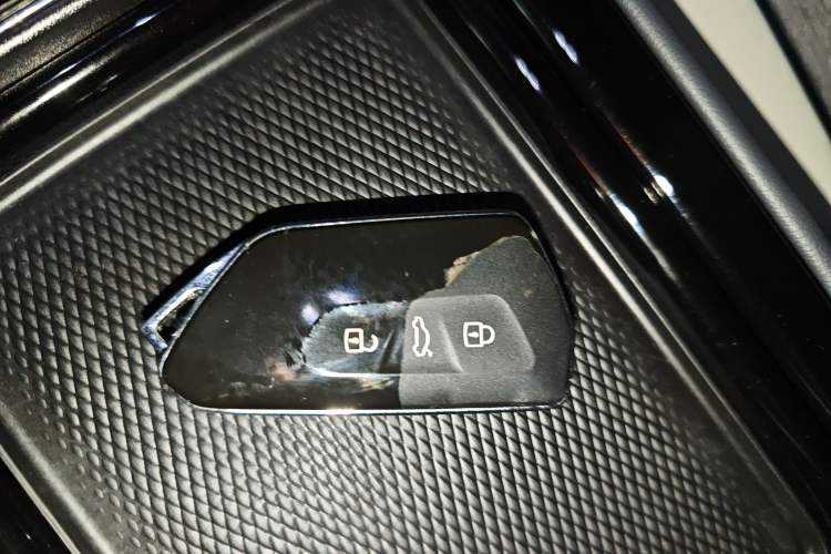 Used Volkswagen ID.4 CROZZ 2022 Standard Range PURE Edition
