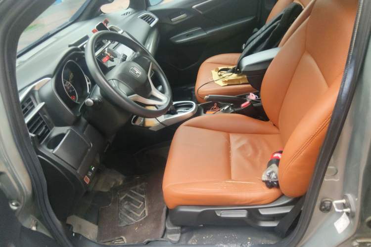 Used Honda Fit 2014 1.5L SE CVT Fashion Model