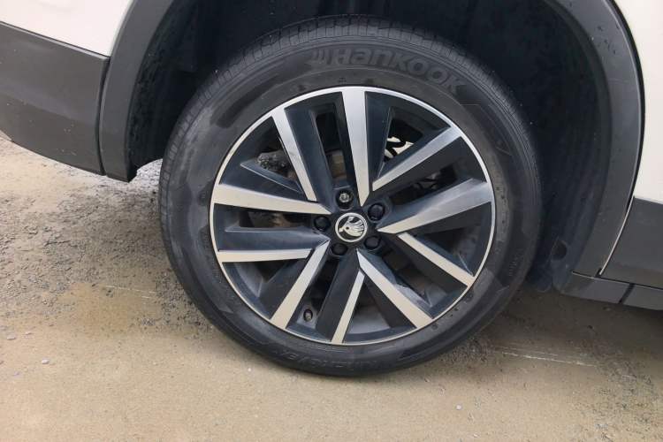 Used Skoda Kamiq 2020 1.5L Automatic Comfort Edition
