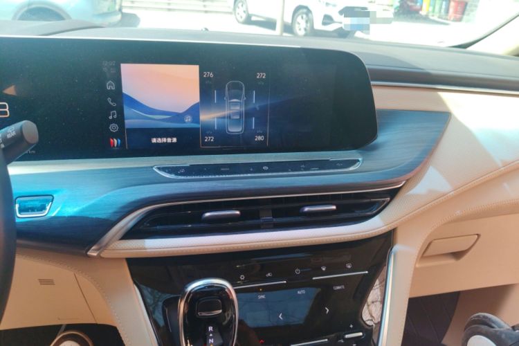 Used Buick GL8 2023 ES Lu Zun Deluxe Model Audio And AC Panel