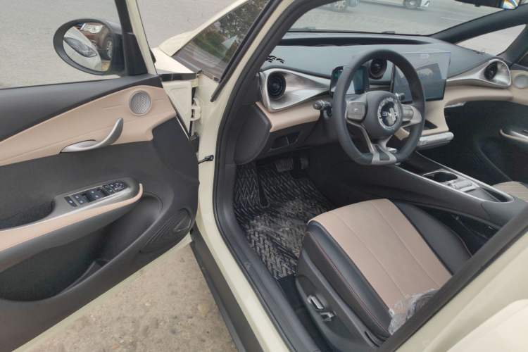 Used BYD Dolphin 2025 420km Fashion Edition Driver Seat