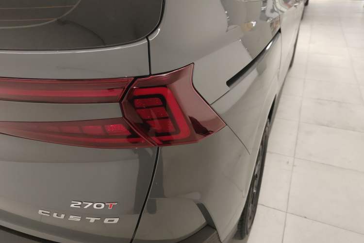 Used Hyundai Custo 2022 270TGDi Smart Luxury Flagship Edition TOP