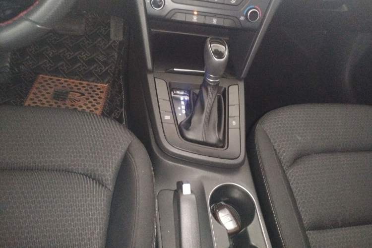 Used Hyundai Elantra (6th Generation / Lingdong) 2018 1.4T Dual-Clutch Xuan Dong · Dynamic Edition