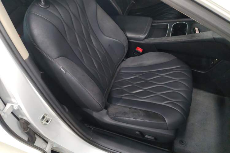 Used Roewe D7 2023 EV 510km Rear-Drive Flagship Edition
