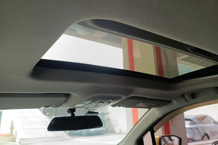 Used GAC Trumpchi GS3 2017 200T Automatic Luxury Edition