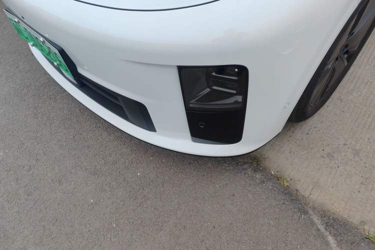 Used Li Auto i6 2025 Model Two-Wheel-Drive Standard Type