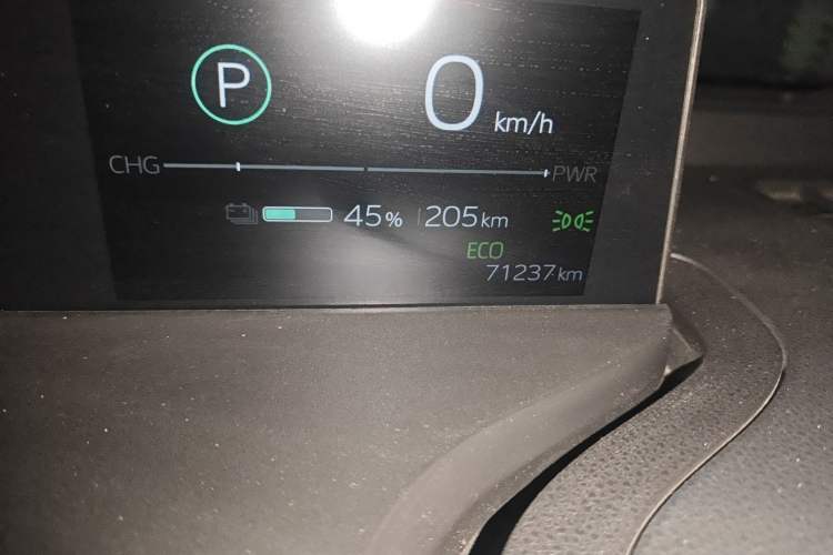 Used Toyota bZ3 2023 616 km Long-Range PRO