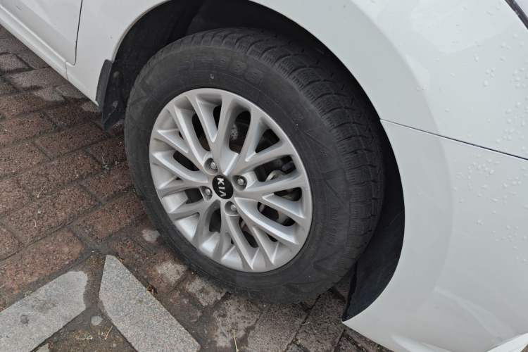 Used Kia K2 2017 Sedan 1.4L Automatic GLS
