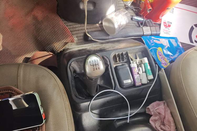 Used JAC Group Refine 2012 1.9T Shuttle Diesel Standard Model HFC4DB1-2C