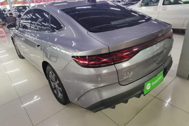 Used BYD Qin L 2025 DM-i Smart Drive 80KM Leading Model
