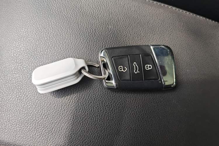 Used Volkswagen Magotan 2018 Facelift 330TSI DSG Luxury Model Vehicle Key